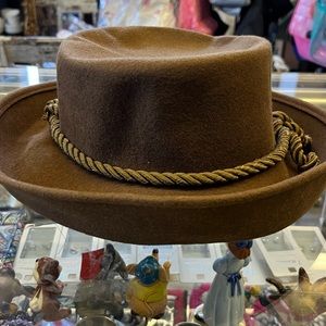 Bollman hat